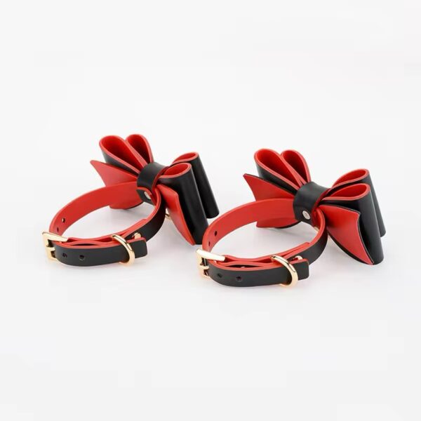 Desire Midnight Bow Deluxe Bondage Kit