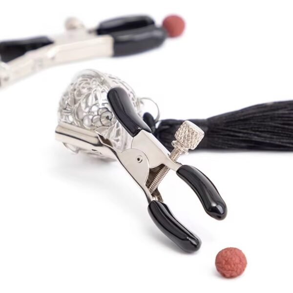 Shadow Blossom Weighted Clam